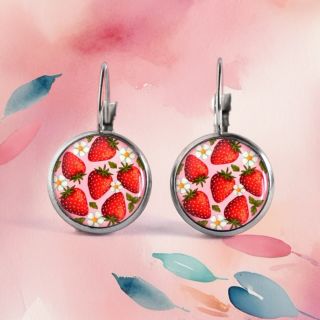 🍓 Jahodová sezóna se blíží! 😍 Jahodová kolekce vznikla z čiré radosti z léta a z těch drobných radostí, co voní po červnu....